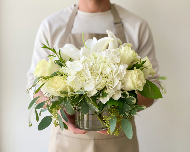 WHITE SIMPLICITY